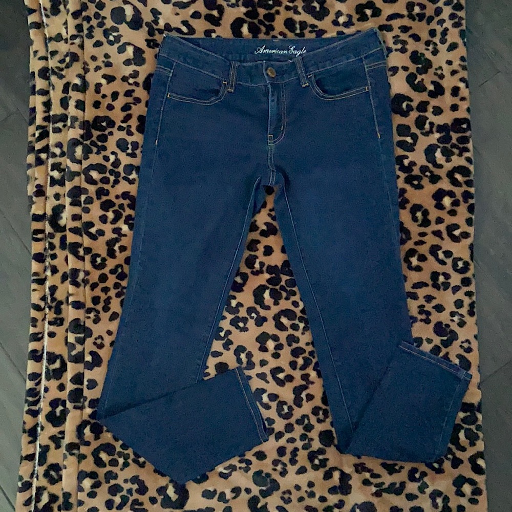 Women’s American Eagle jeans